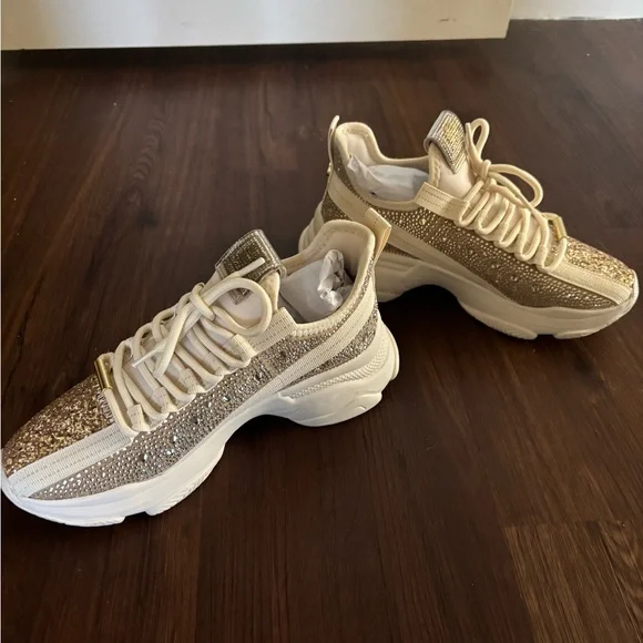 Glitter Shoes - Picture 6 of 10